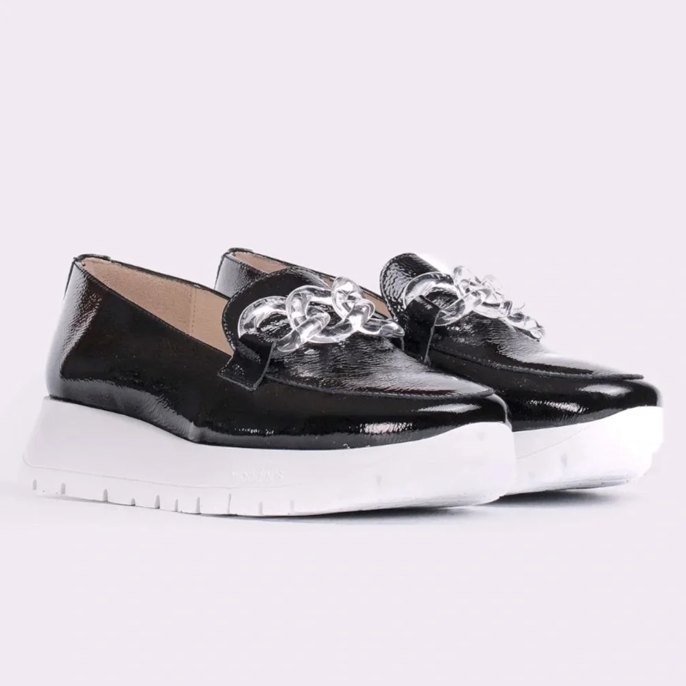 NWT A-2405 Platform Loafers in Black Patent Leather Size Euro 35